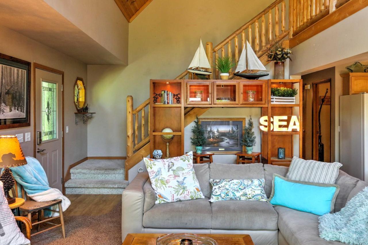Roomy House On 2 Acres - 2 Mi To Egg Harbor Beach! 외부 사진